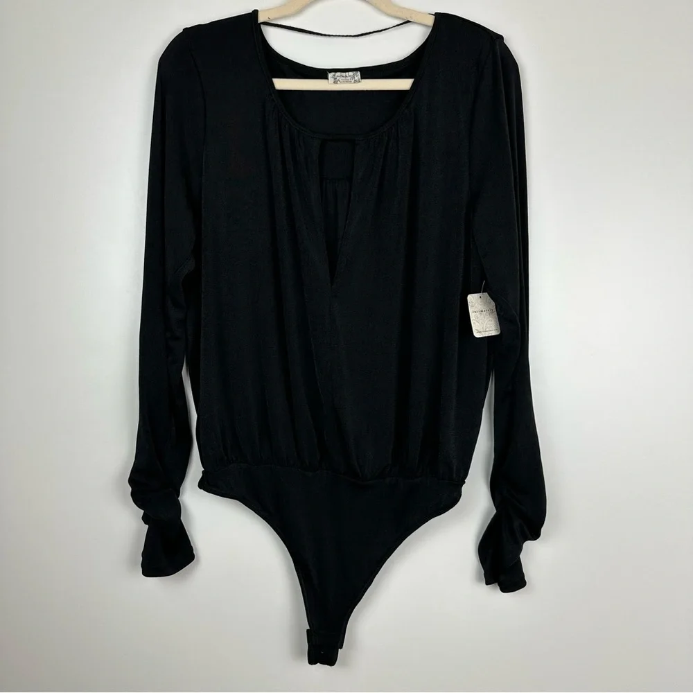 Free People New Kaya V Neck Keyhole Bodysuit Black Size XL - Picture 3 of 14